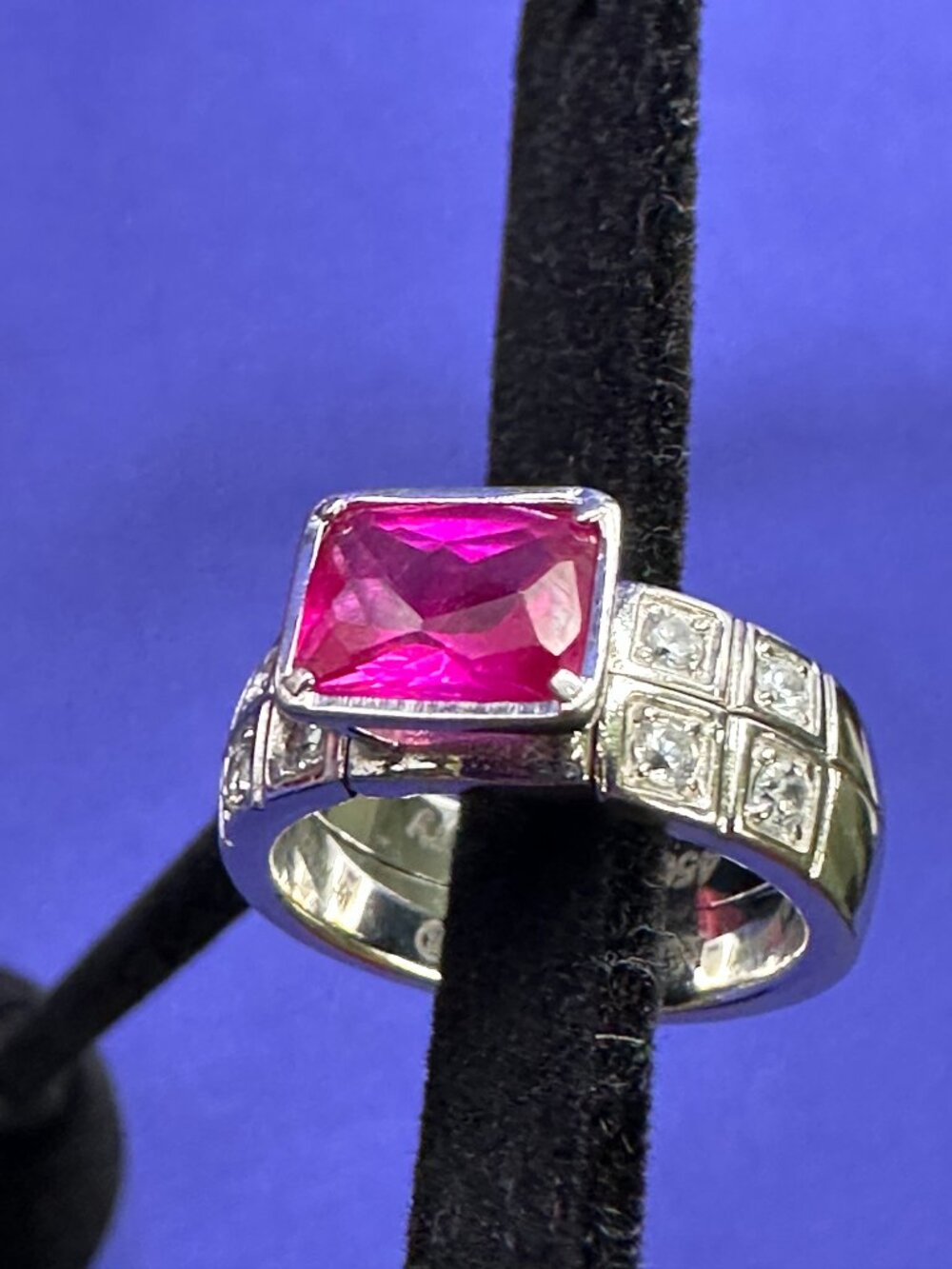 Lab Created Pink Sapphire Ring Size 6.5 - Picture 9 of 14